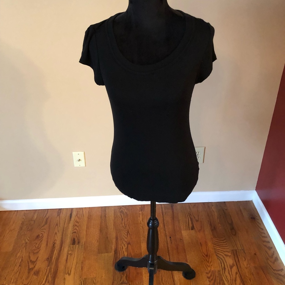 Black T-shirt